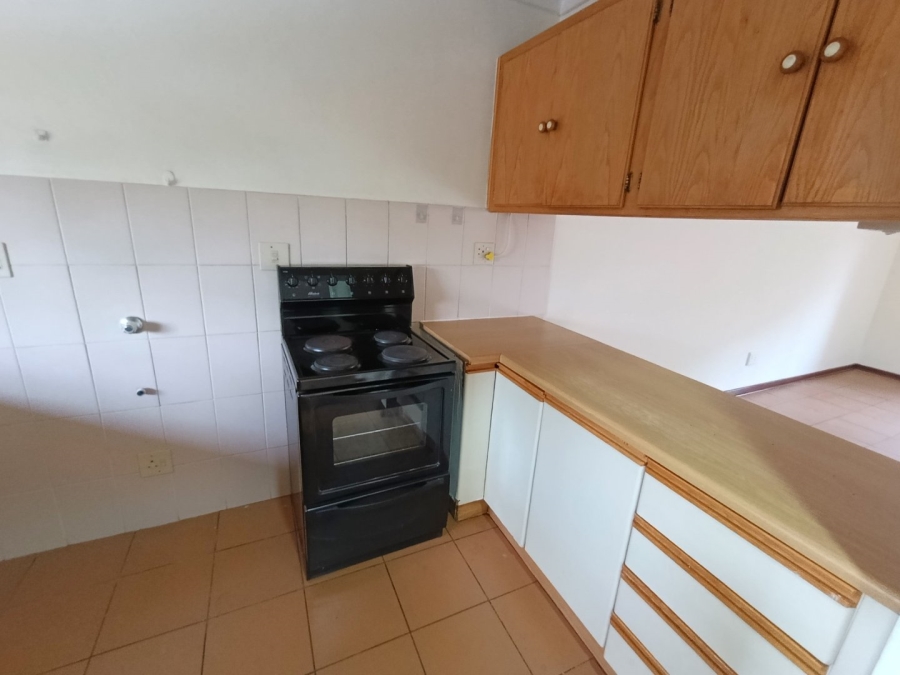 2 Bedroom Property for Sale in Langenhovenpark Free State
